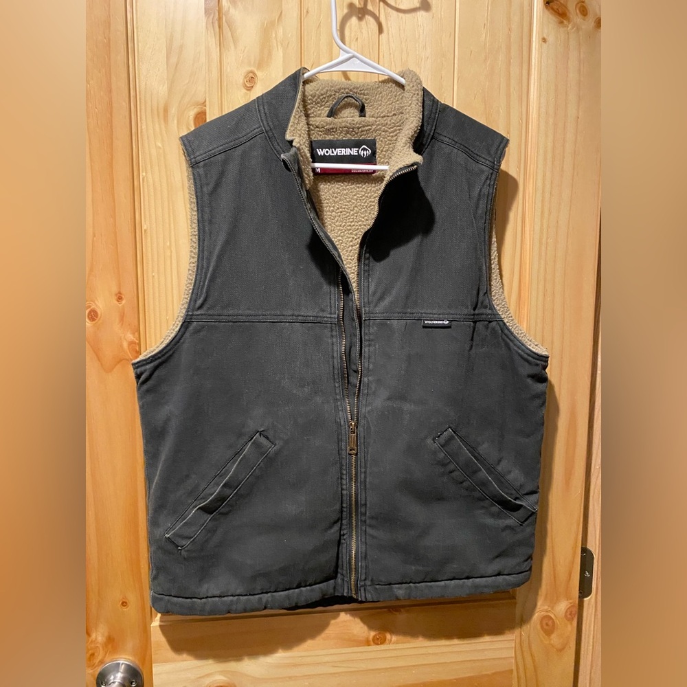 Wolverine Black and Tan Vest Medium
